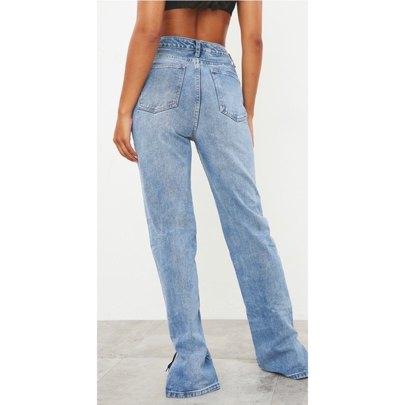 NEW WITH TAGS! Pretty Little Thing Light Blue Wash Long Leg Split Hem Jeans - Picture 14 of 16